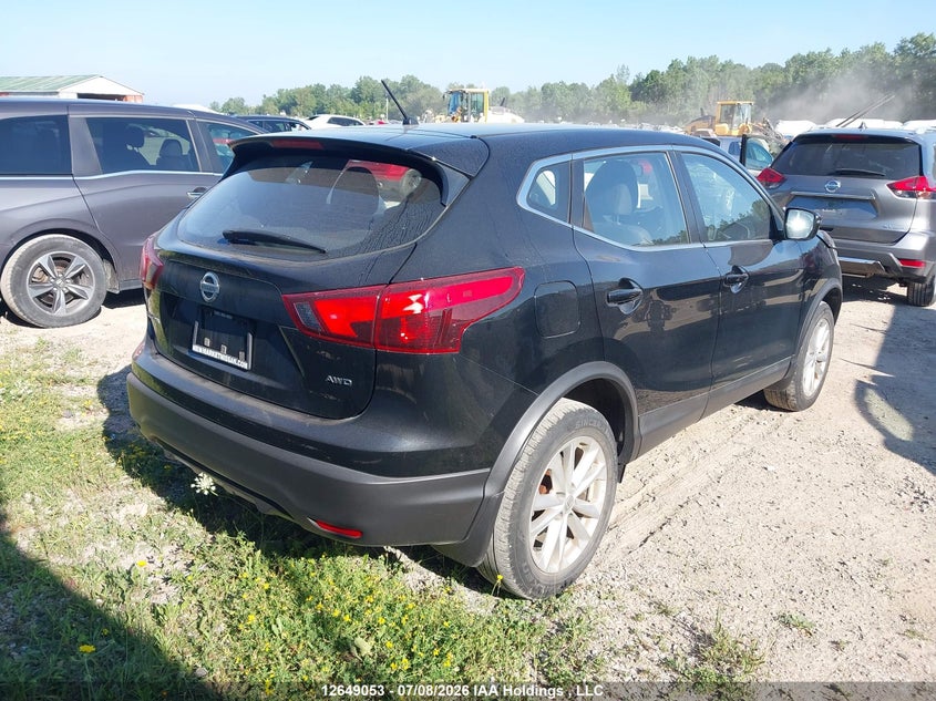 Vin: jn1bj1cr4hw136293, lot: 3050593, nissan qashqai s/sl/sv 20174