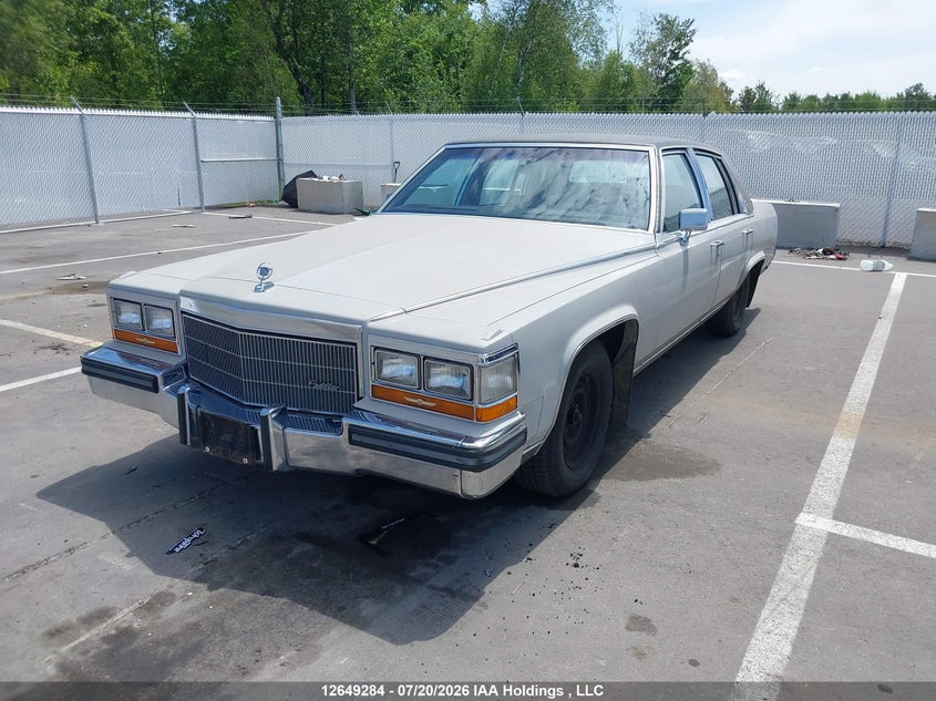 1986 Cadillac Fleetwood Brougham, Water, IAAI, VIN 1G6DW69Y6G9716356 — photo 2