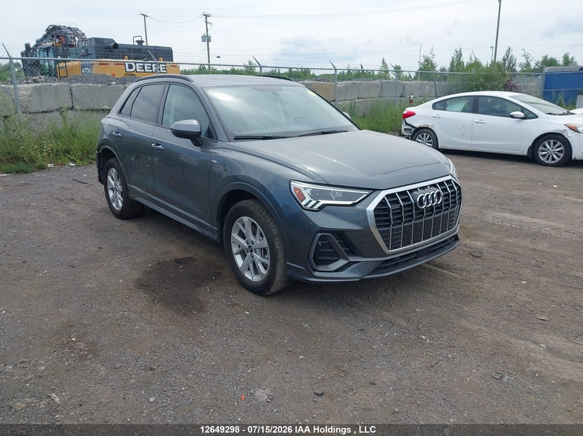 2025 Audi Q3 45, Удар сзади, IAAI, VIN WA1DECF34S1092954