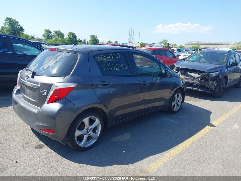 Vin: jtdktud38dd546880, lot: 3050861, toyota yaris le 20134