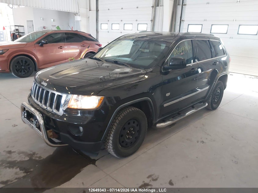 Vin: 1j4rr4gg8bc647877, lot: 3050887, jeep grand cherokee laredo 20112