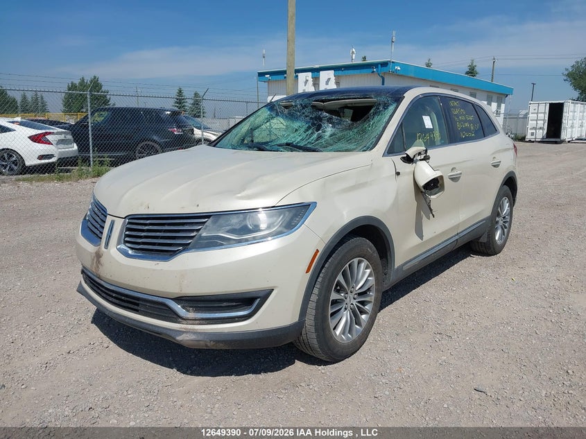2016 Lincoln MKX, Удар спереди, IAAI, VIN 2LMTJ8KR2GBL21194 — фото 2