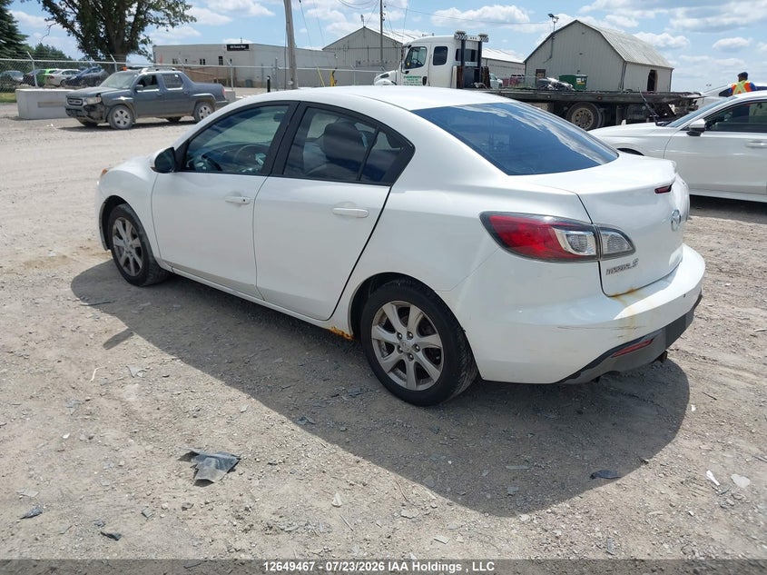 Vin: jm1bl1uf3b1433328, lot: 3051032, mazda 3 i 20113