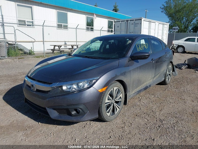 2017 Honda Civic, Удар сзади, IAAI, VIN 2HGFC1F41HH104751 — фото 2
