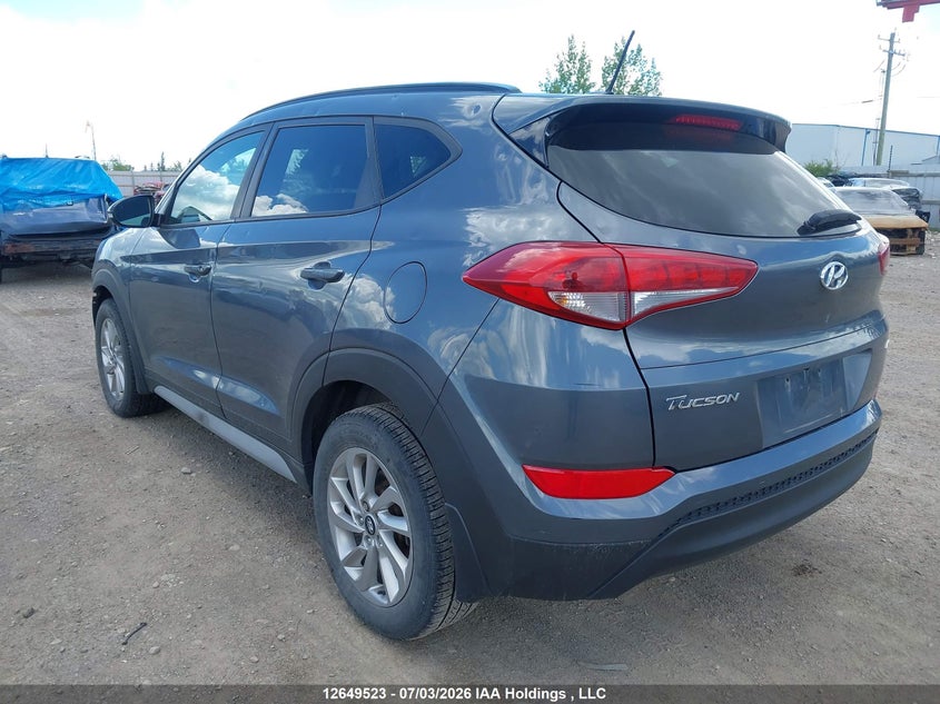 Vin: km8j3ca44hu388994, lot: 3051093, hyundai tucson se 20173