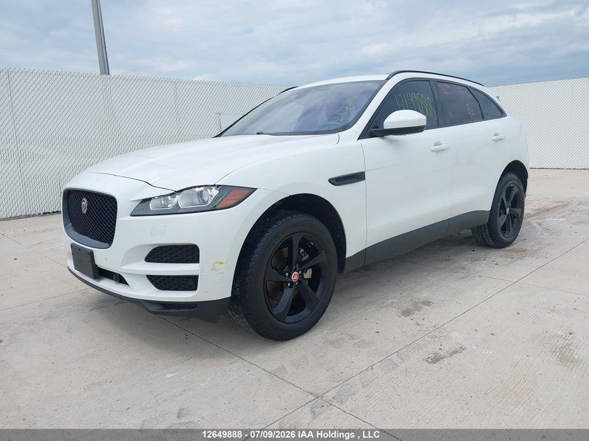 2017 Jaguar F-Pace, Right Side, IAAI, VIN SADCJ2BN4HA085353 — photo 2