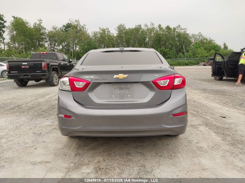 2018 Chevrolet Cruze Lt VIN: 1G1BE5SMXJ7135298 Lot: 12649918