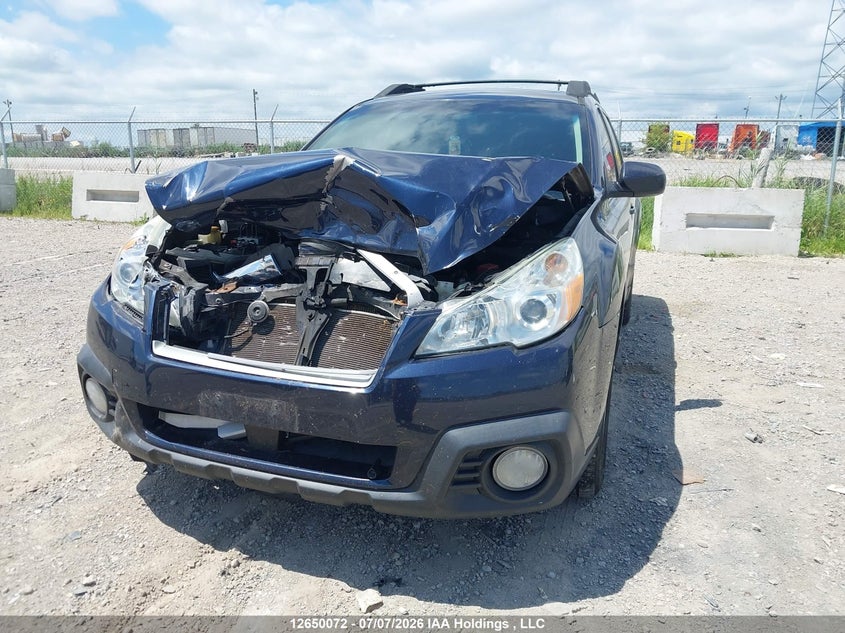 Vin: 4s4brggc5d3207555, lot: 3051656, subaru outback 2.5i premium 20132