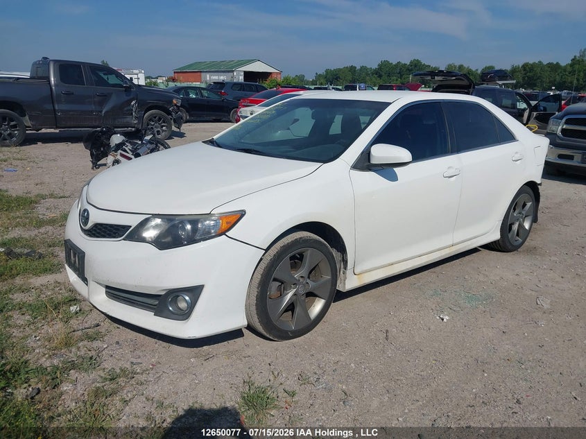2014 Toyota Camry, Rear, IAAI, VIN 4T1BF1FK0EU750810 — photo 2