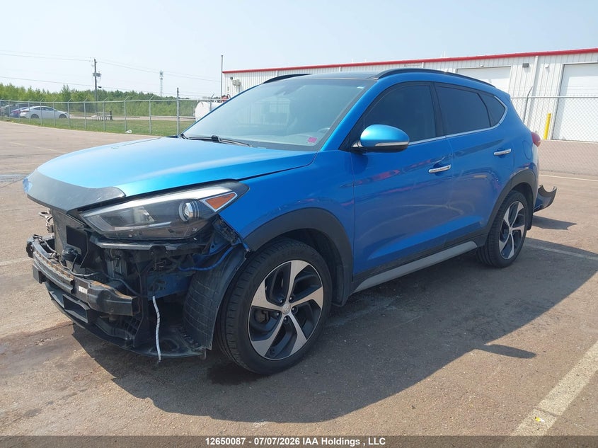 2017 Hyundai Tucson, Удар спереду, IAAI, VIN KM8J3CA23HU493346 — фото 2