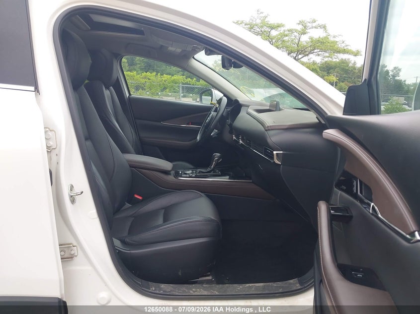 AtlanticExpress - Mazda CX-30