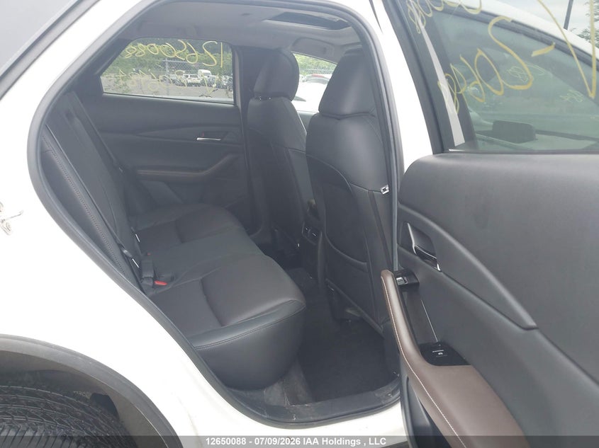 AtlanticExpress - Mazda CX-30