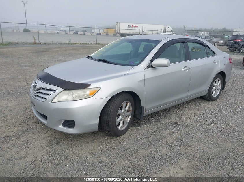 2010 Toyota Camry, Благодійність, IAAI, VIN 4T1BK3EK9AU098319 — фото 2
