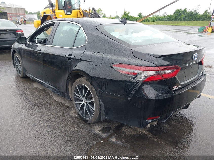 Vin: 4t1b21hk1pu019458, lot: 3051748, toyota camry xle/se 20233