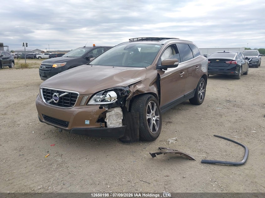 2012 Volvo XC60, Front, IAAI, VIN YV4902DZ7C2264706 — photo 2