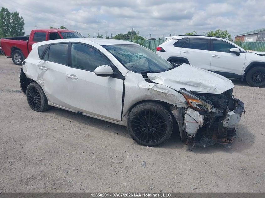 Vin: jm1bl1kf0b1469934, lot: 3051786, mazda mazda3 gx 2011 img_1