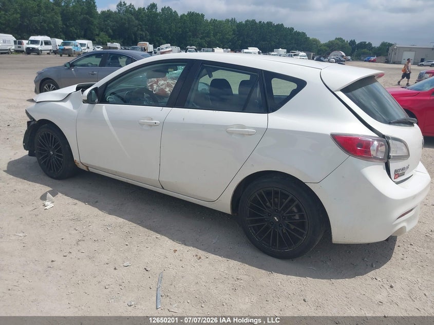 Vin: jm1bl1kf0b1469934, lot: 3051786, mazda mazda3 gx 20113