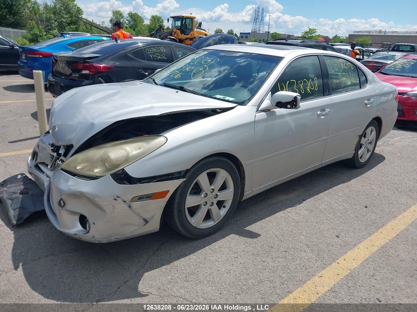 2005 Lexus ES, Front, IAAI, VIN JTHBA30G855137216 — photo 2
