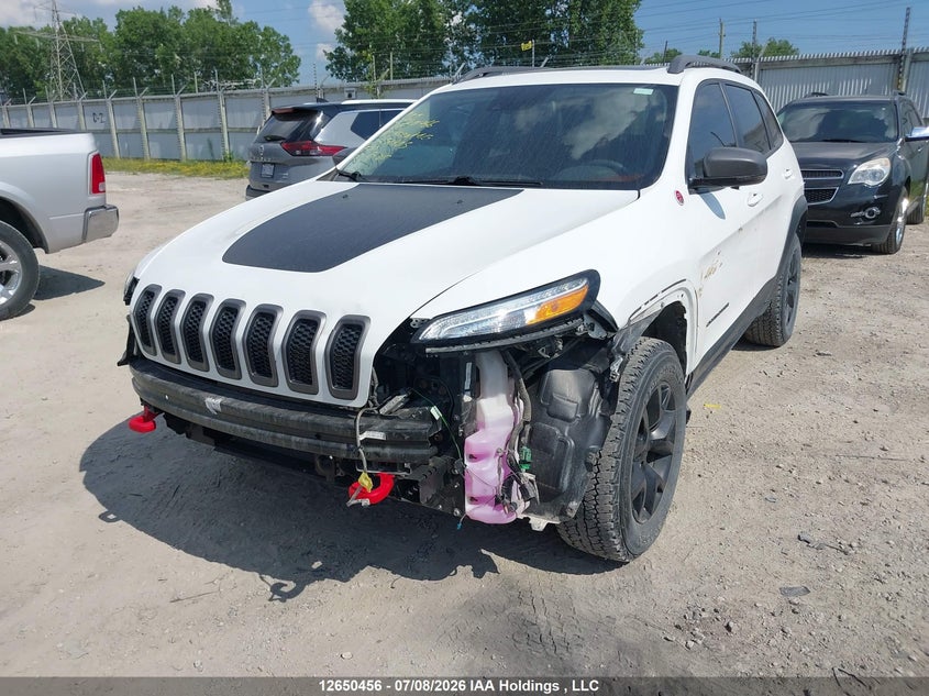2018 Jeep Cherokee, Front, IAAI, VIN 1C4PJMBB9JD531905 — photo 2