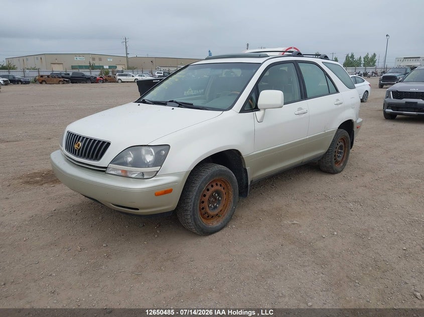 1999 Lexus RX, Rear, IAAI, VIN JT6HF10U1X0025520 — photo 2