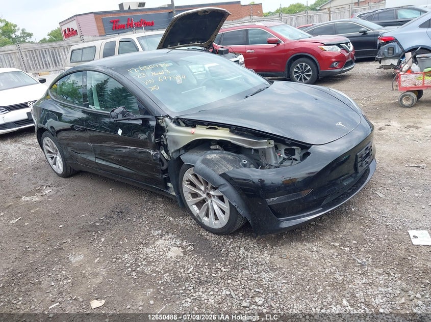 Vin: 5yj3e1eb4pf699594, lot: 3052089, tesla model 3 2023 img_1