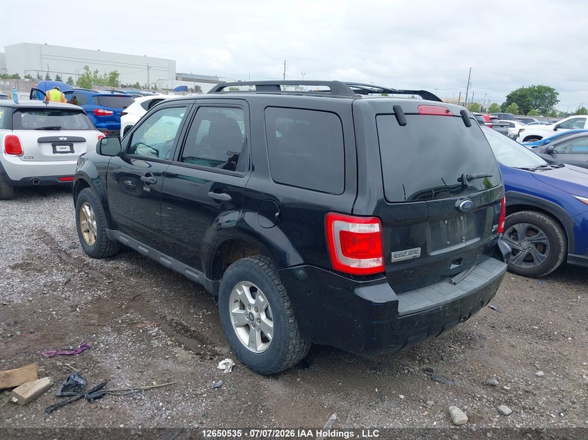 Vin: 1fmcu9dg0akb86590, lot: 3052137, ford escape xlt 20103