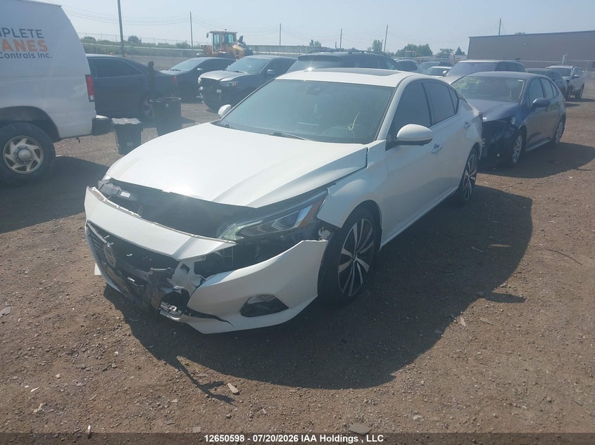 2021 Nissan Altima, Front, IAAI, VIN 1N4BL4FW8MN405685 — photo 2