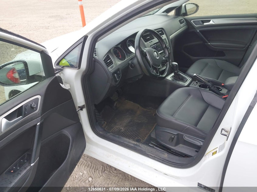 2015 Volkswagen Golf 1.8 Tsi Comfortline/1.8 Tsi Highline/1.8 Tsi Trendline VIN: 3VW217AU6FM040408 Lot: 12650631