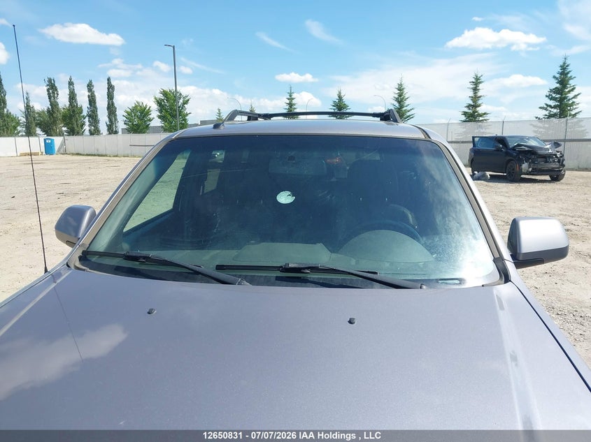 2008 Ford Escape Limited VIN: 1FMCU94158KC93995 Lot: 12650831