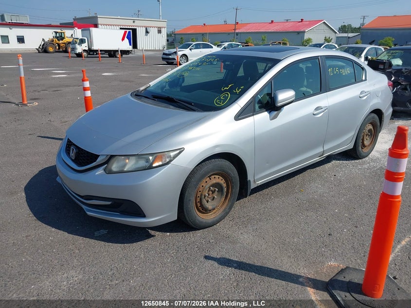 2014 Honda Civic, Удар сзади, IAAI, VIN 2HGFB2E54EH025430 — фото 2