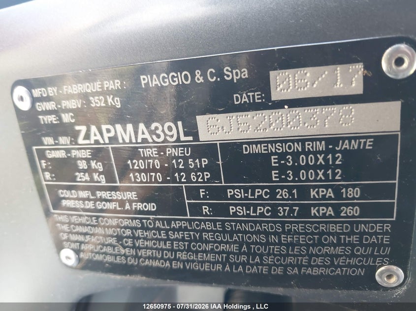 2018 VESPA GTS BIKE 1