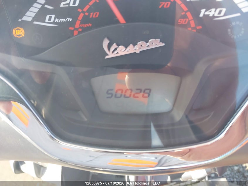 2018 VESPA GTS BIKE 1