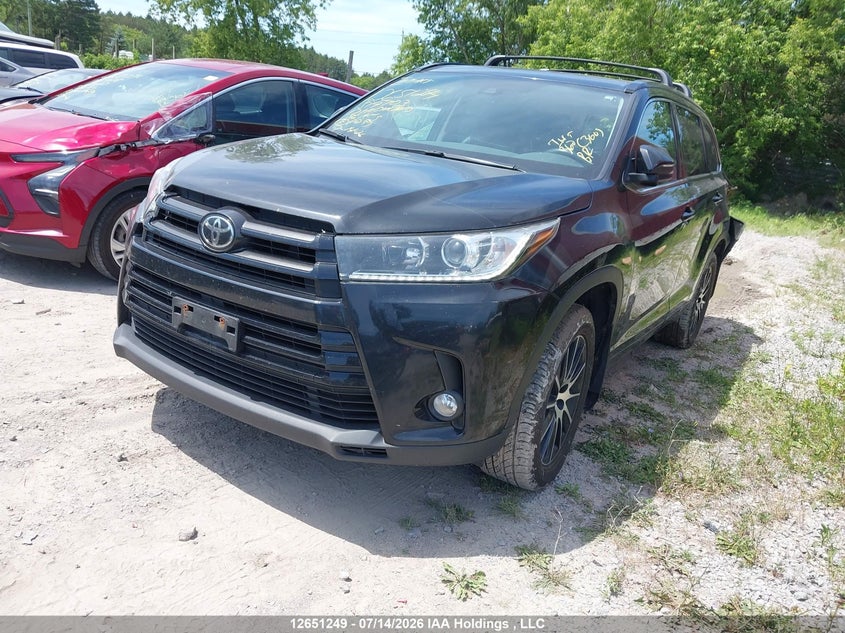 Vin: 5tdjzrfh2hs519703, lot: 3052944, toyota highlander 20172
