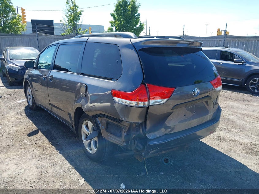 2012 TOYOTA SIENNA VAN 3.5L V-6 DOHC, VVT, 266HP
