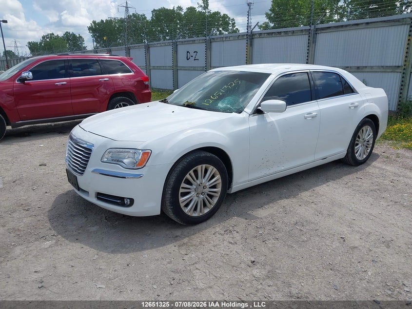 Vin: 2c3ccarg3eh222419, lot: 3053020, chrysler 300 20142