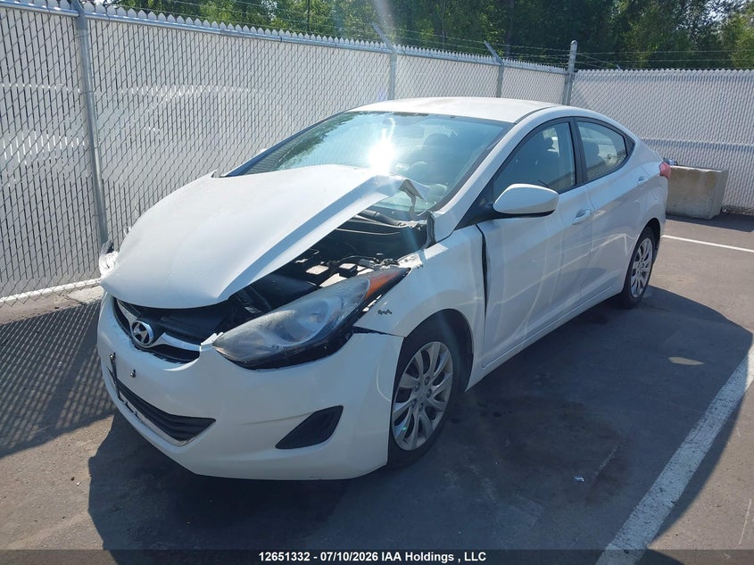 2013 Hyundai Elantra, Удар спереду, IAAI, VIN 5NPDH4AE3DH354552 — фото 2
