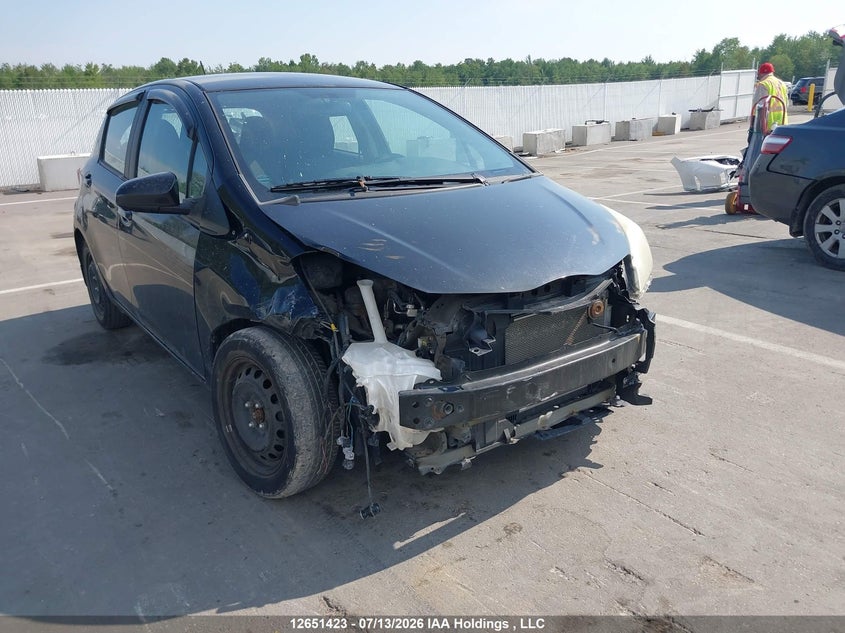 Vin: vnkktud3xfa048269, lot: 3053124, toyota yaris 2015 img_1