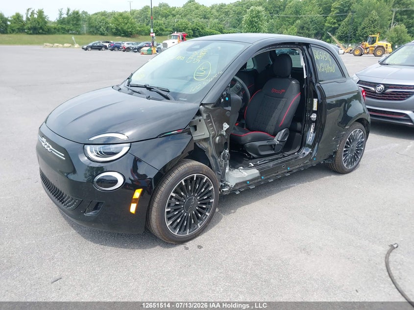 Vin: zfaffaa44sx248008, lot: 3053229, fiat 500 e red 20252