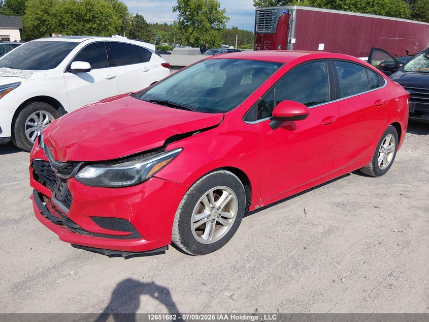 2017 Chevrolet Cruze Lt, Удар спереди, IAAI, VIN 1G1BE5SMXH7162446 — фото 2