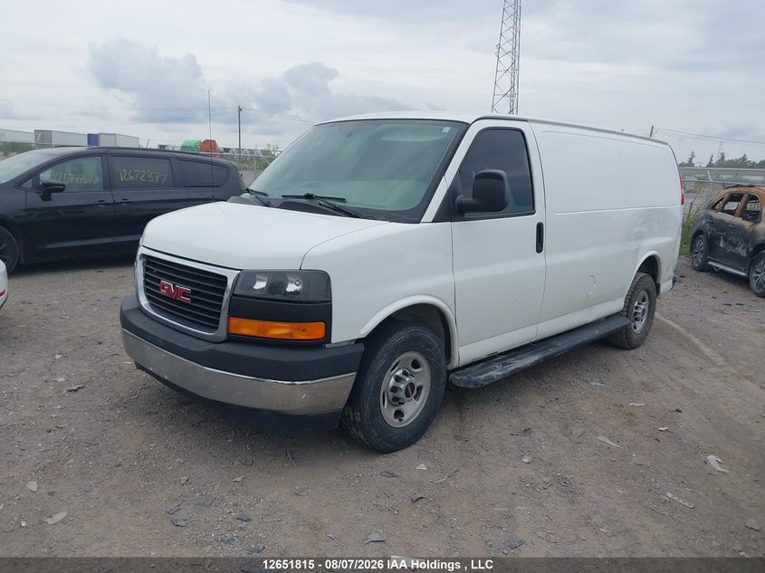 2017 GMC Savana, Rear, IAAI, VIN 1GTW7AFFXH1330337 — photo 2