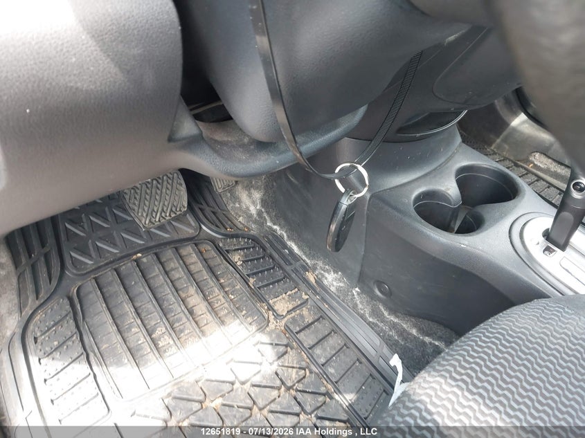 2015 NISSAN VERSA HATCHBACK 1.6L I-4 DOHC, VVT, 109HP