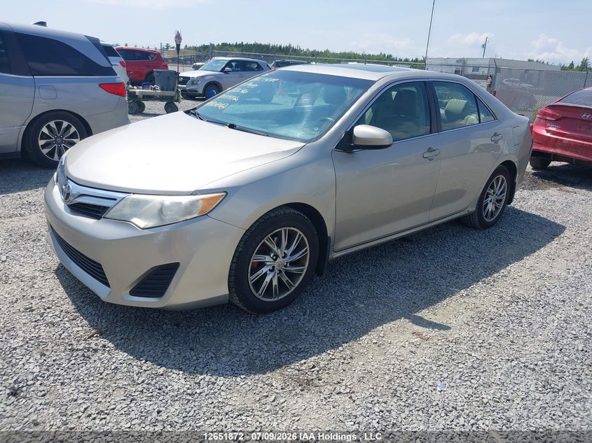 2014 Toyota Camry, Удар сзади, IAAI, VIN 4T1BF1FK0EU726460 — фото 2