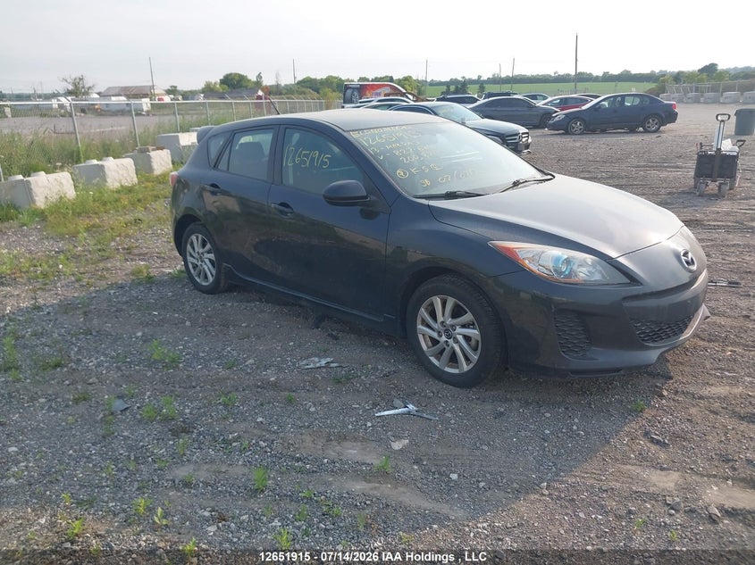 Vin: jm1bl1l71d1827682, lot: 3053650, mazda mazda3 gs-sky 2013 img_1