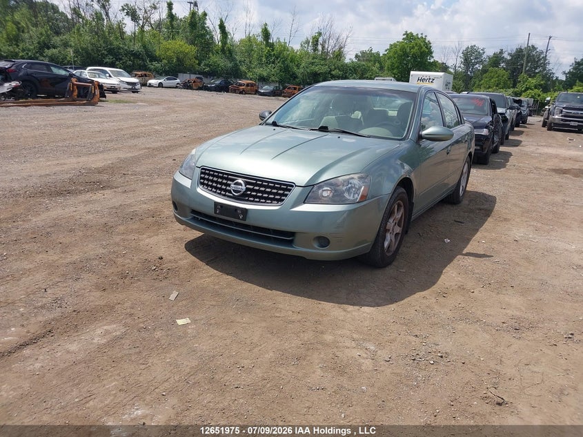 2006 Nissan Altima, Rear, IAAI, VIN 1N4AL11D86C135680 — photo 2