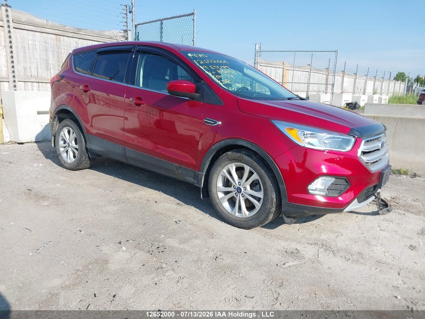 Vin: 1fmcu9gd4kub36931, lot: 3053747, ford escape se 2019 img_1