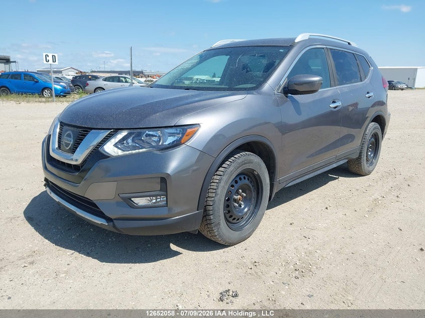 2017 Nissan Rogue, Рама, IAAI, VIN 5N1AT2MV6HC841341 — фото 2