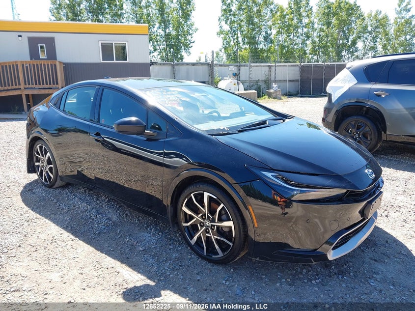 Vin: jtdacacu1s3050584, lot: 3053979, toyota prius se/xse/xse premium 2025 img_1