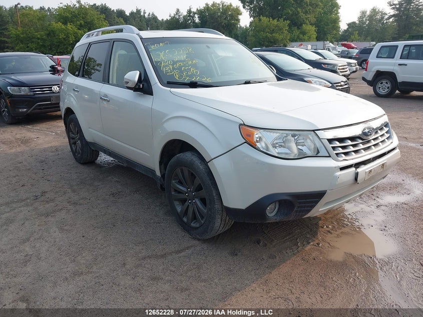 Vin: jf2shcdc4dh420246, lot: 3053982, subaru forester 2013 img_1
