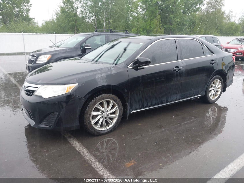 2014 Toyota Camry, Right Side, IAAI, VIN 4T1BF1FKXEU336174 — photo 2
