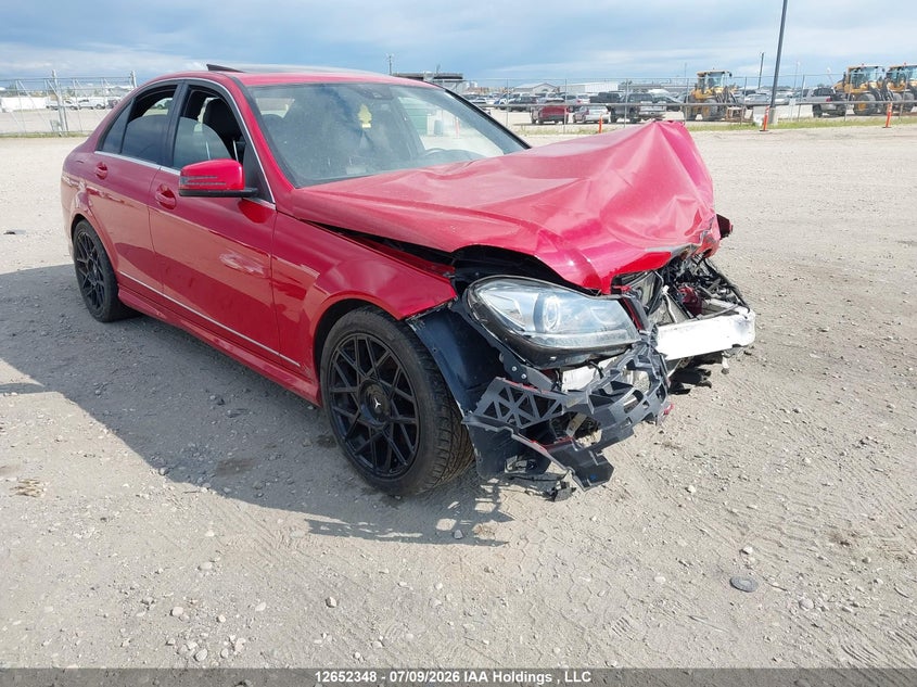 Vin: wddgf8ab5eg188305, lot: 3054120, mercedes-benz c 300 4matic 2014 img_1